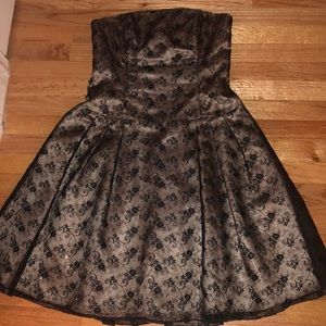 Jessica Mcclintock formal tube dress